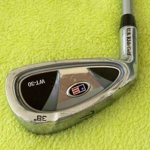 U.S. kids golf 7 iron with training grip